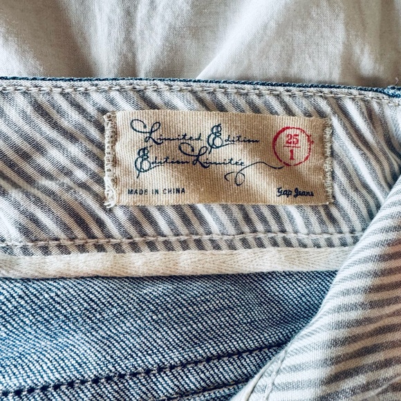 Gap Limited Edition Y2K Jeans - Cotton Flare Jeans - Picture 4 of 7